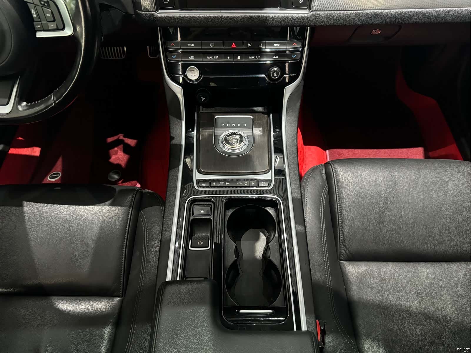 Land Rover XFL, 2018 15