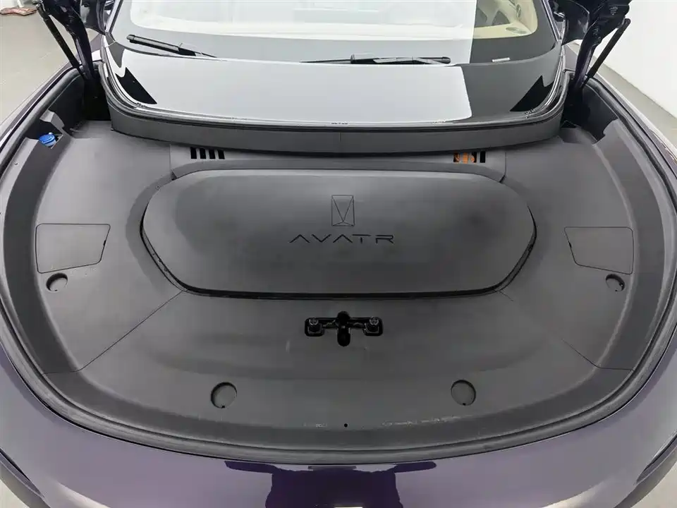 Avatr 07