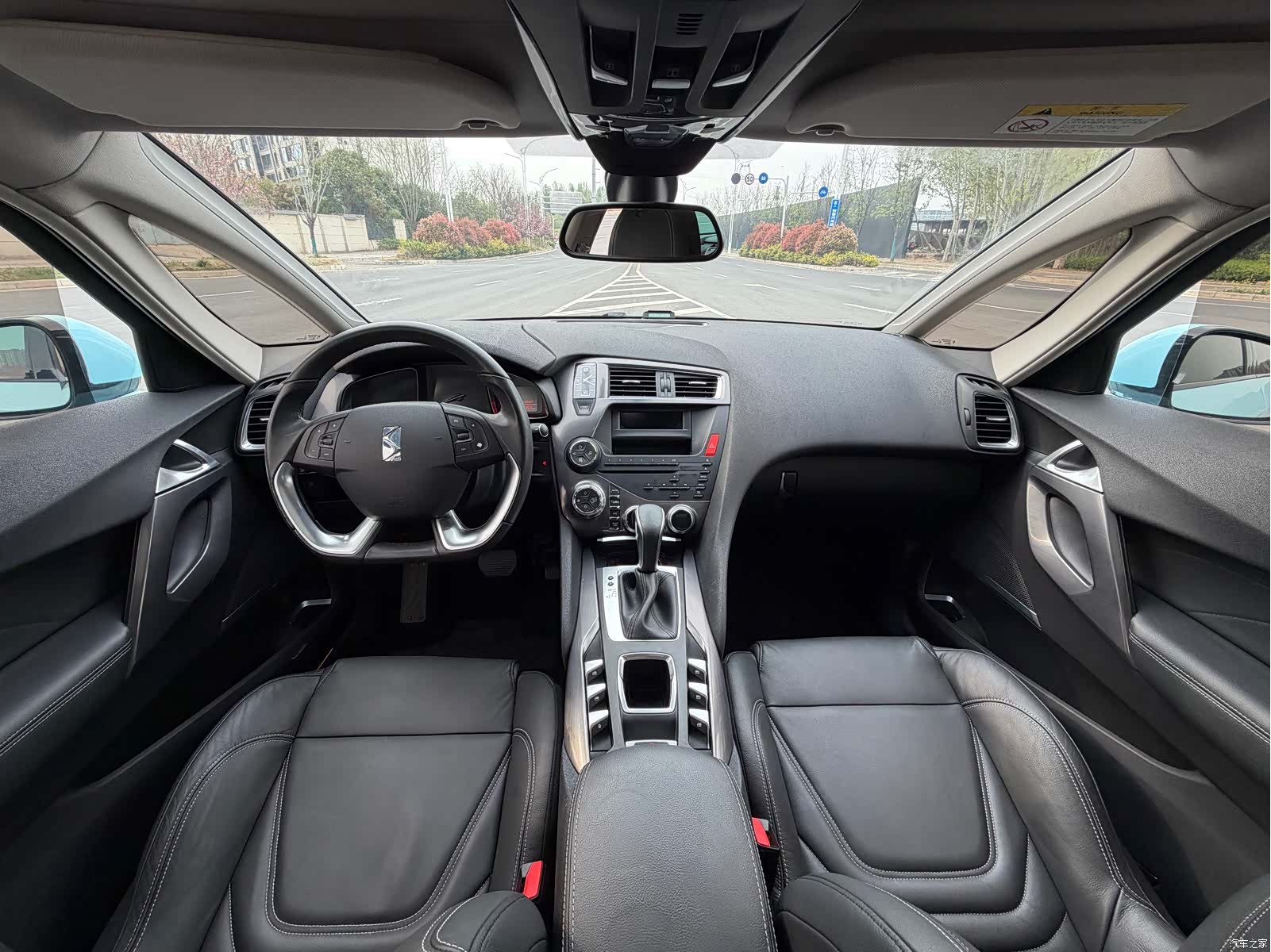 DS THP160, 2015 11