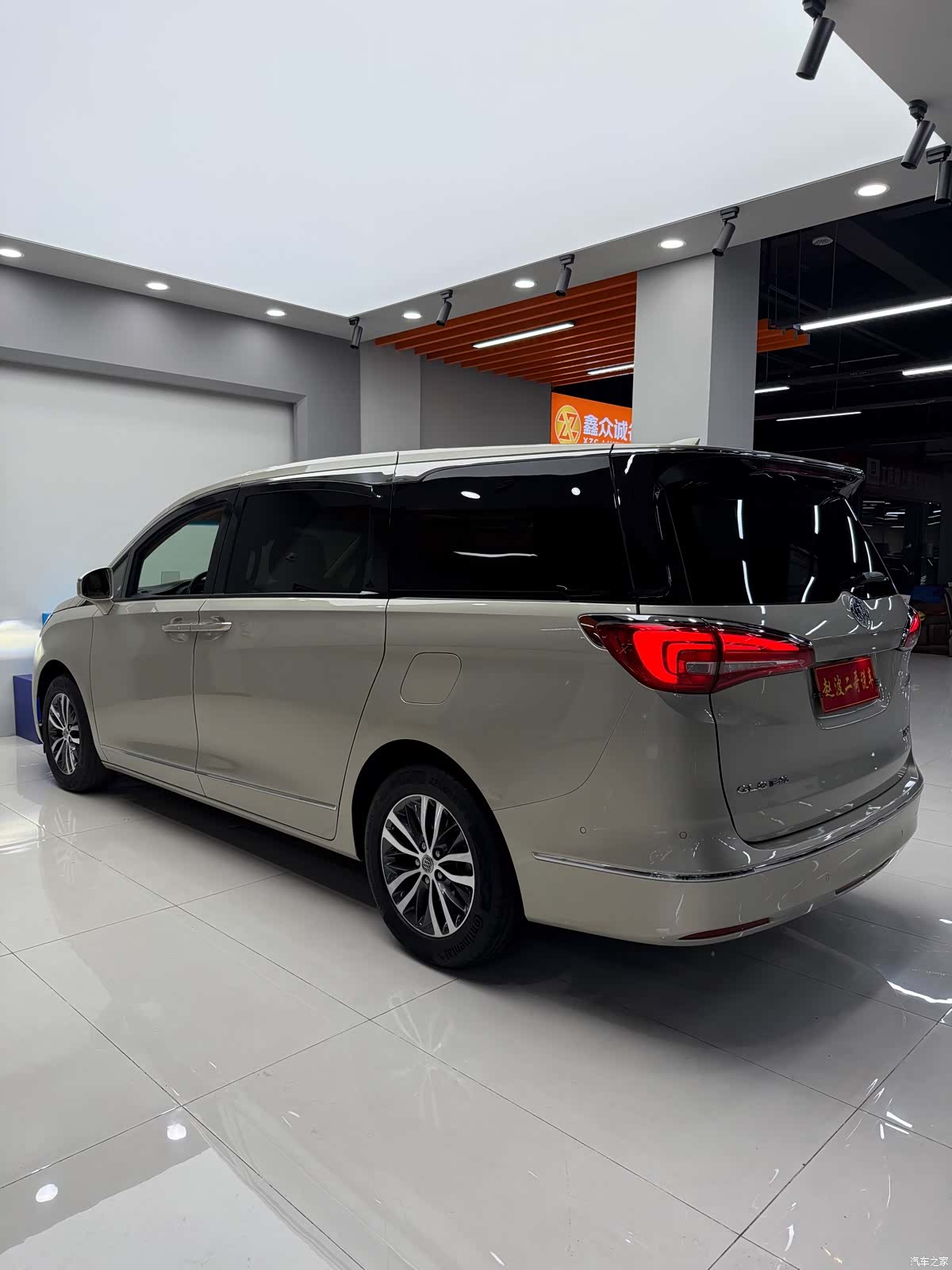 Buick GL8, 2019 все фото