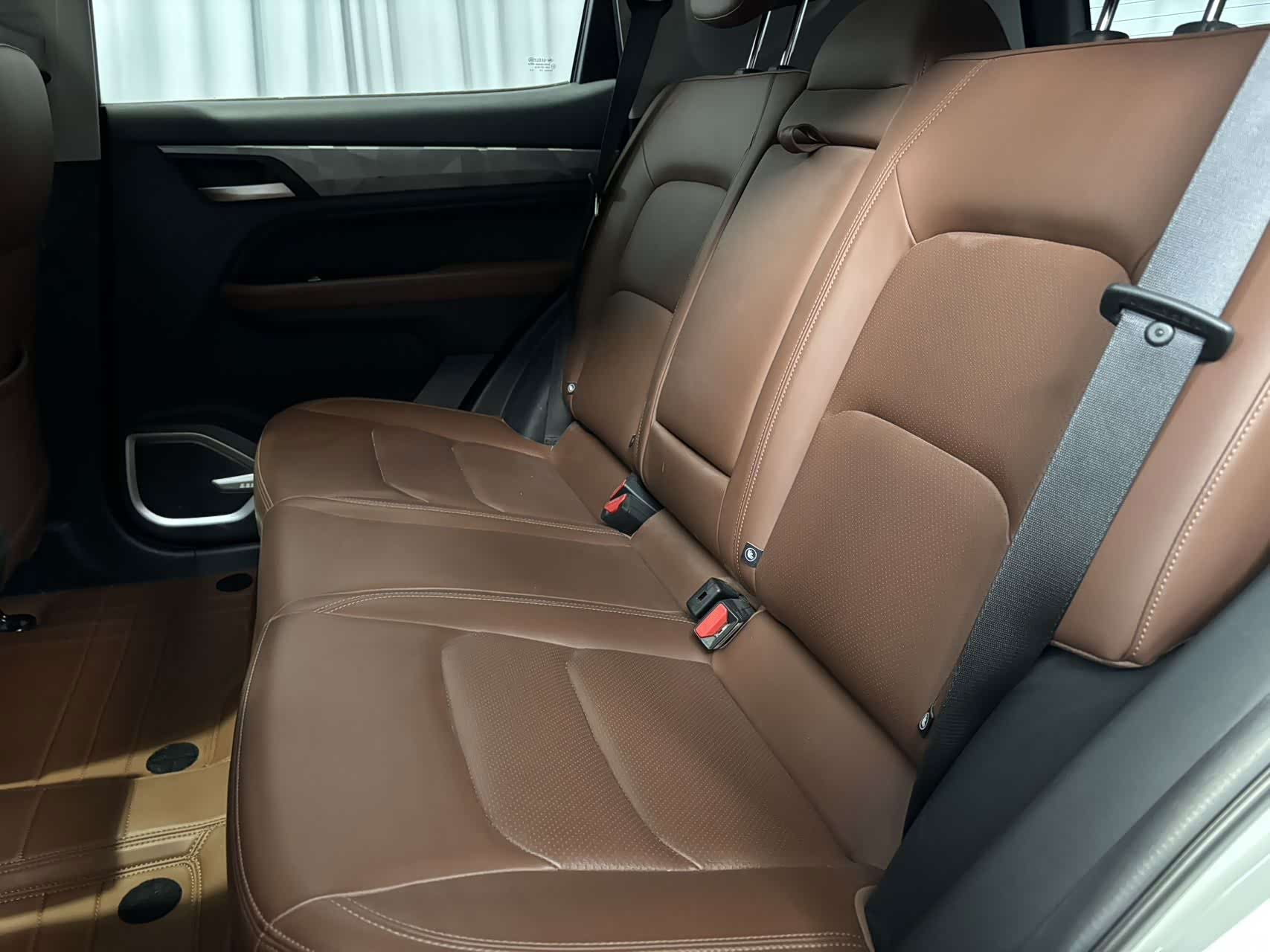 Geely X6, 2022 10