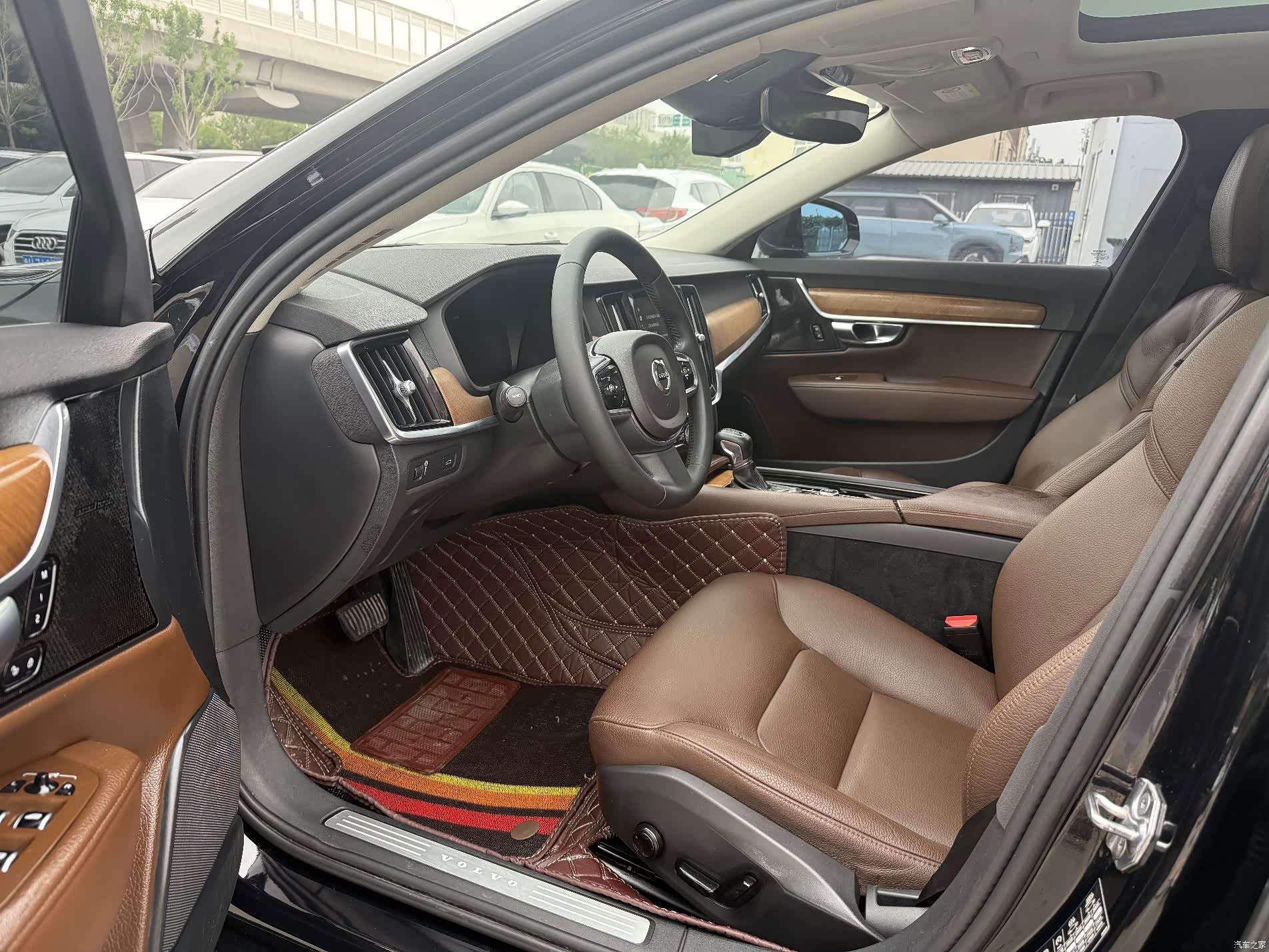 Volvo S90, 2019 4