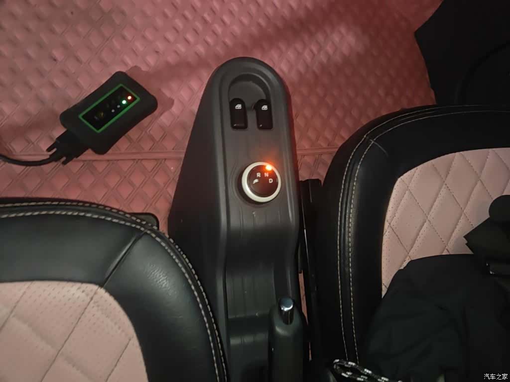 Wuling MINIEV, 2021 14