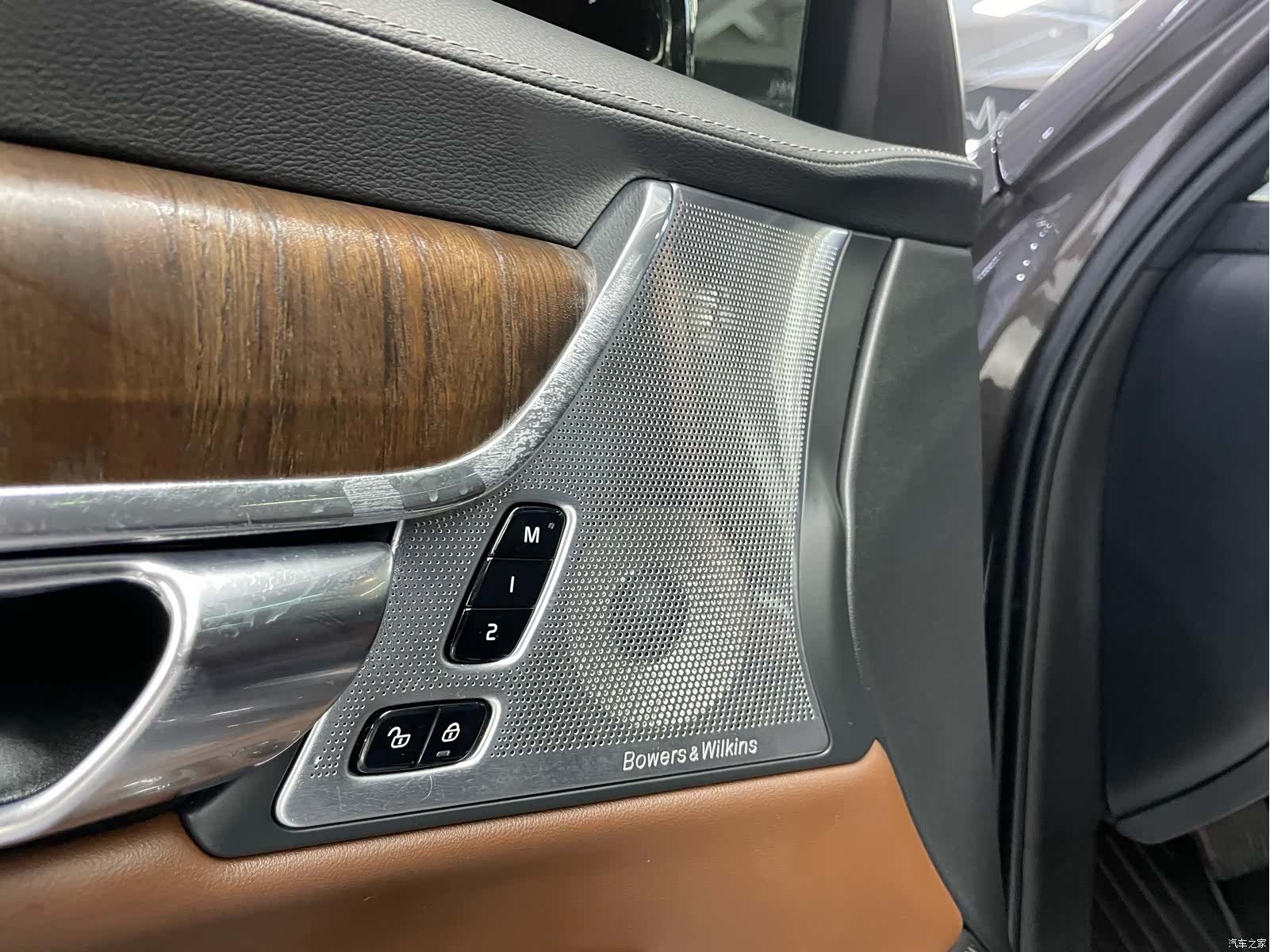 Volvo S90, 2022 все фото