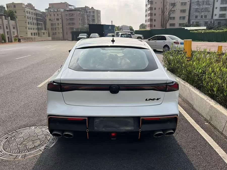 Changan UNI-V 2023, фото 5