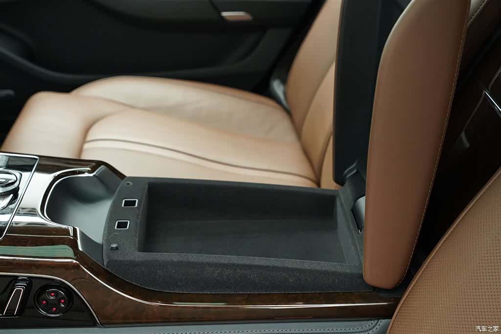 Audi A8L, 2015 21