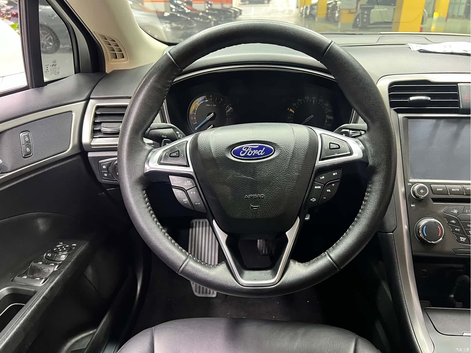 Ford Mondeo, 2017 14
