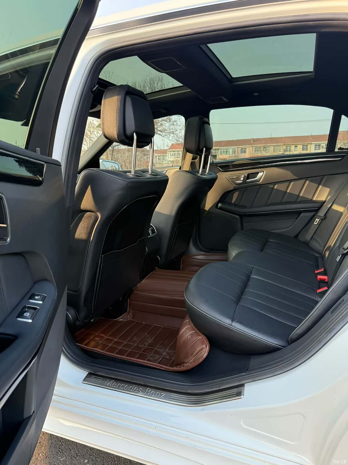 Mercedes-Benz E-Class, 2014 9