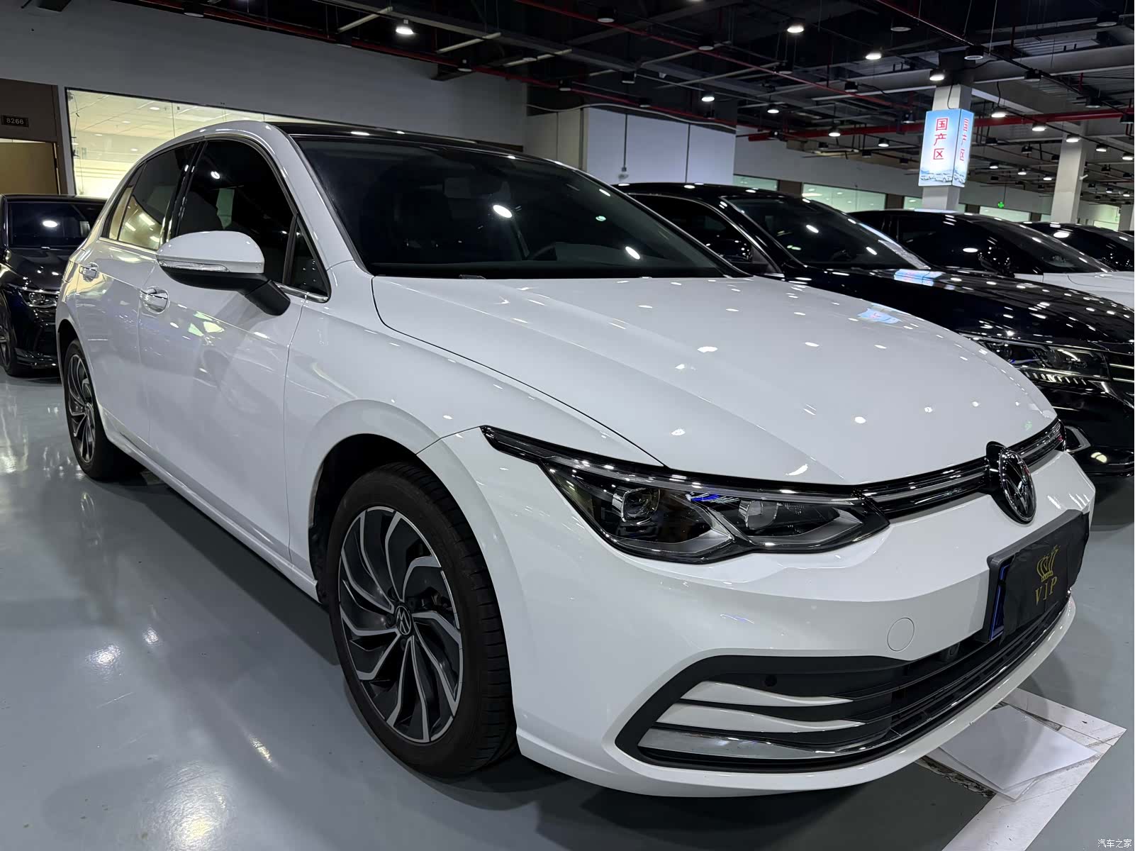Volkswagen Golf, 2024 3