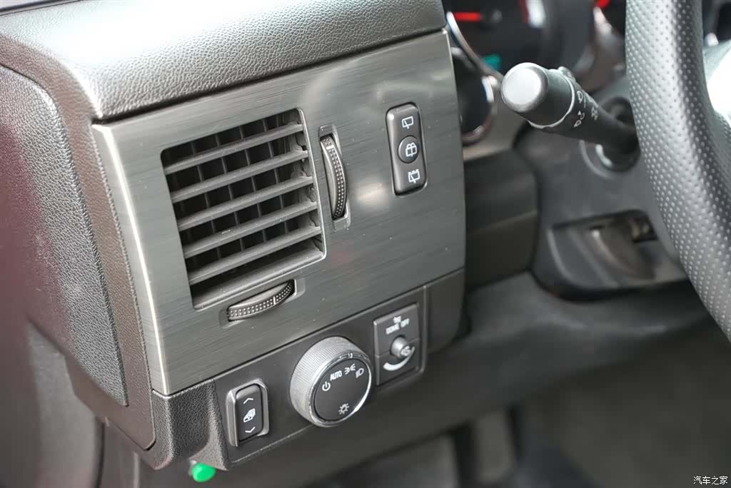 Hummer H2, 2009 15