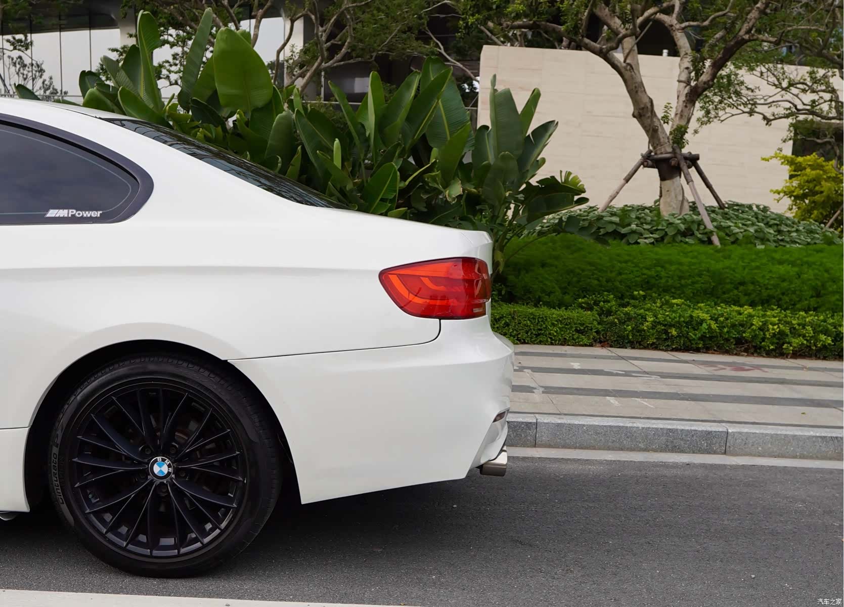 BMW 3 Series, 2013 24