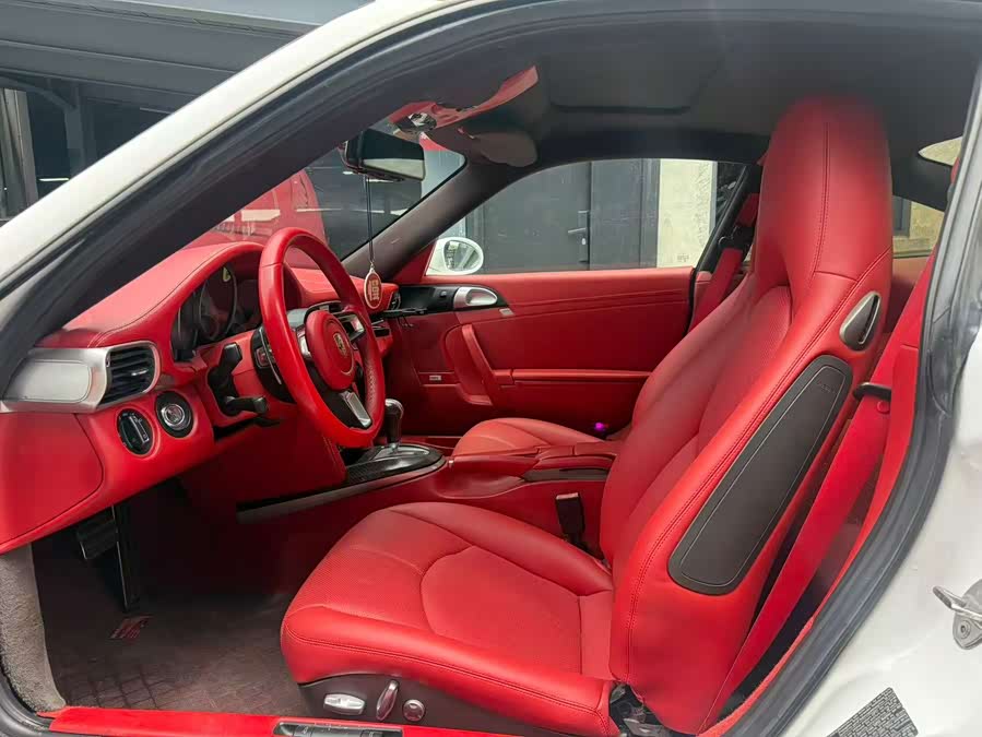 Porsche 911 2010, фото 4