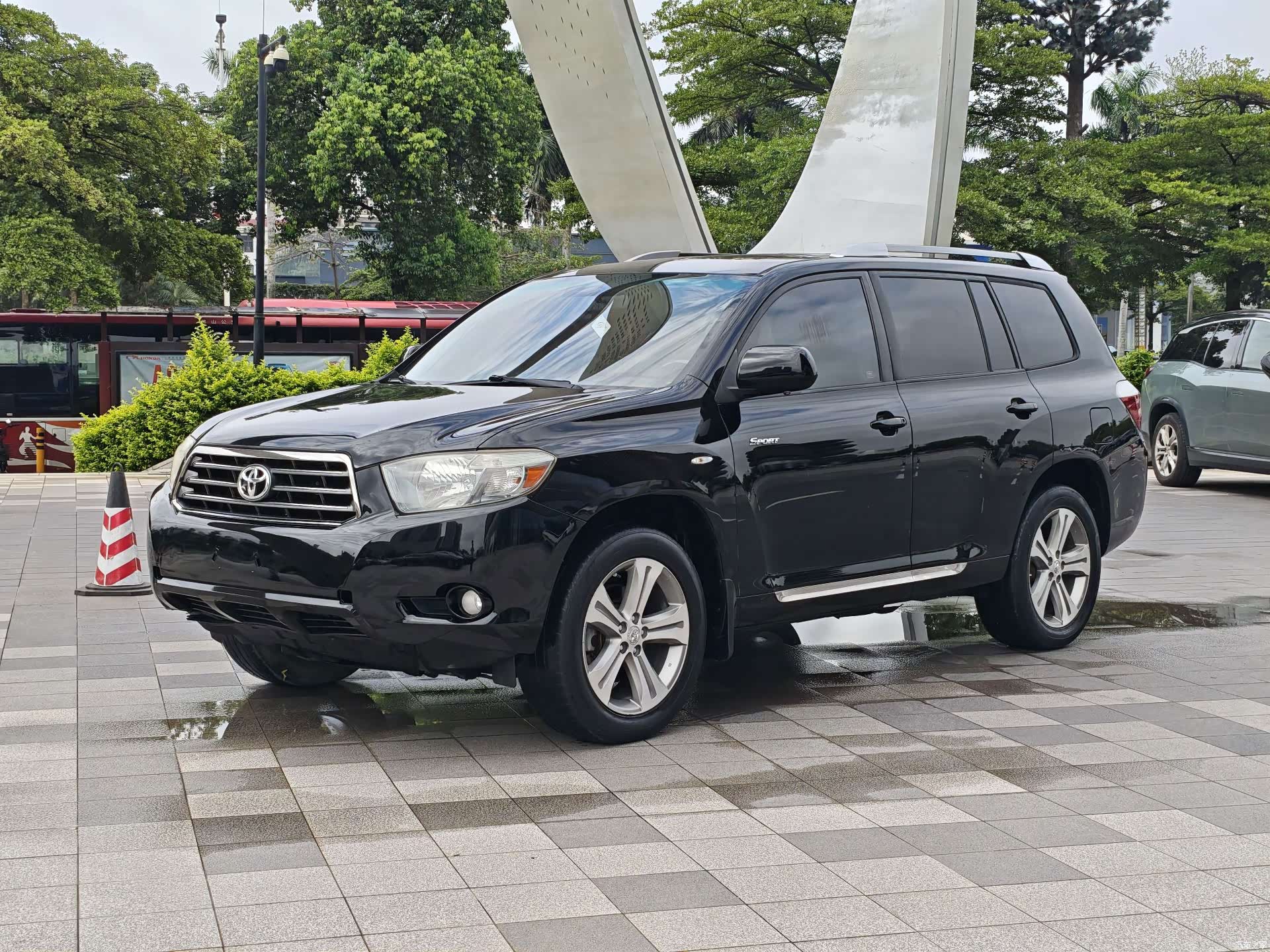 Toyota Highlander, 2012 1