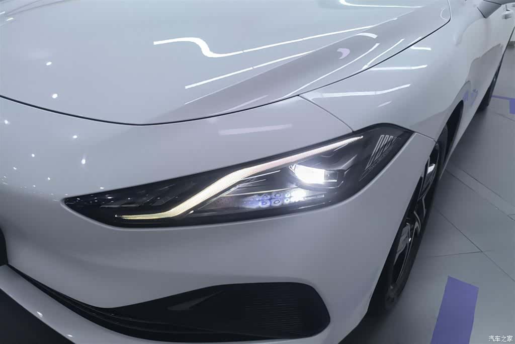 Roewe D7, 2024 все фото