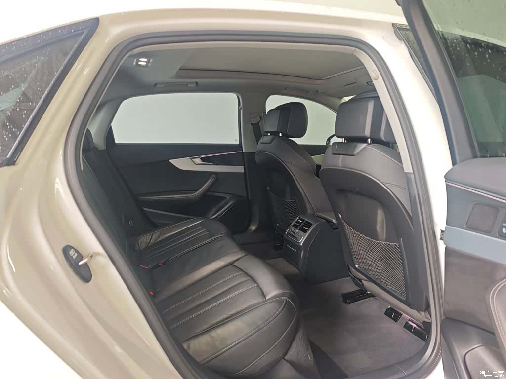 Audi A4L, 2023 6