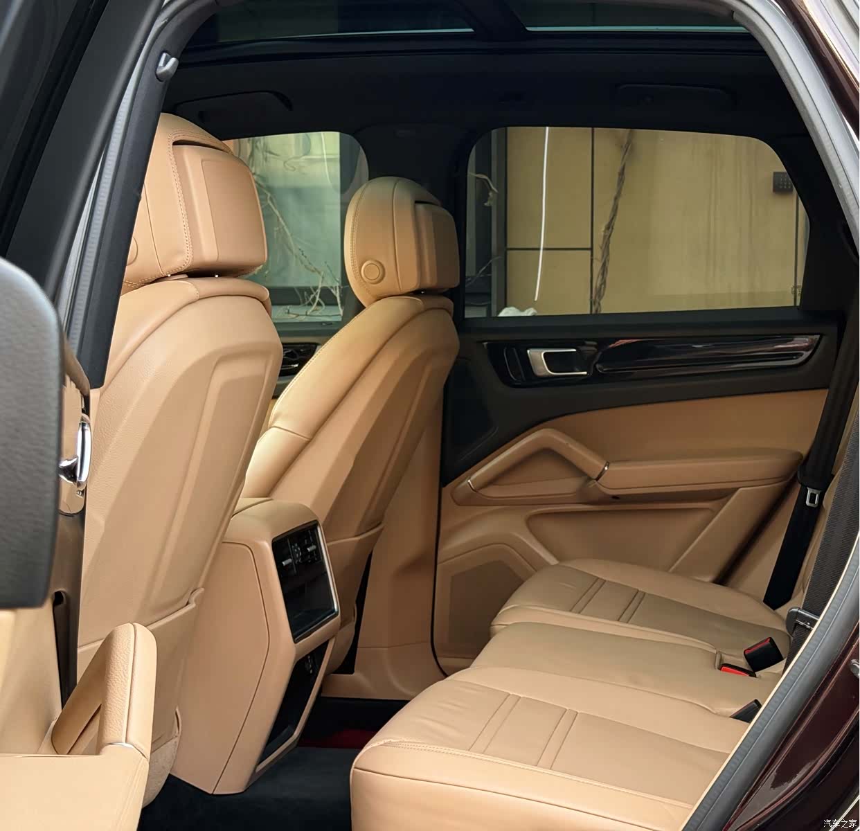 Porsche Cayenne, 2018 7