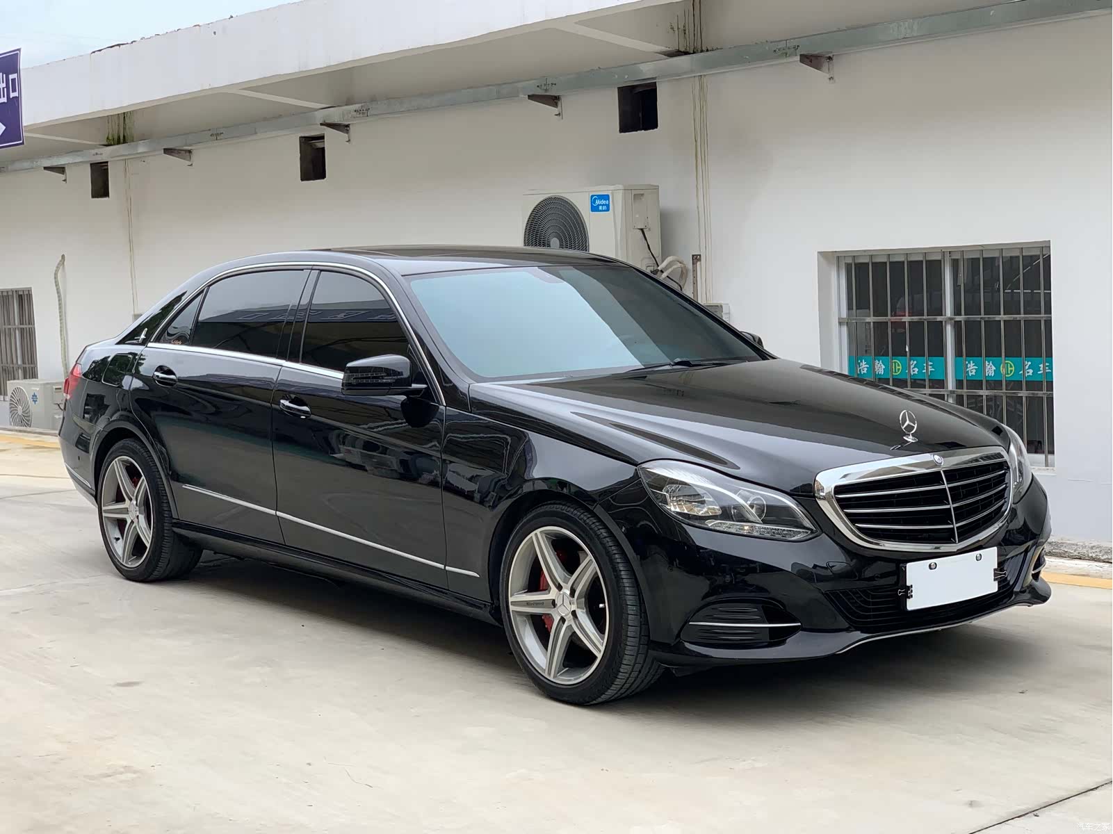 Mercedes-Benz E-Class, 2014 3