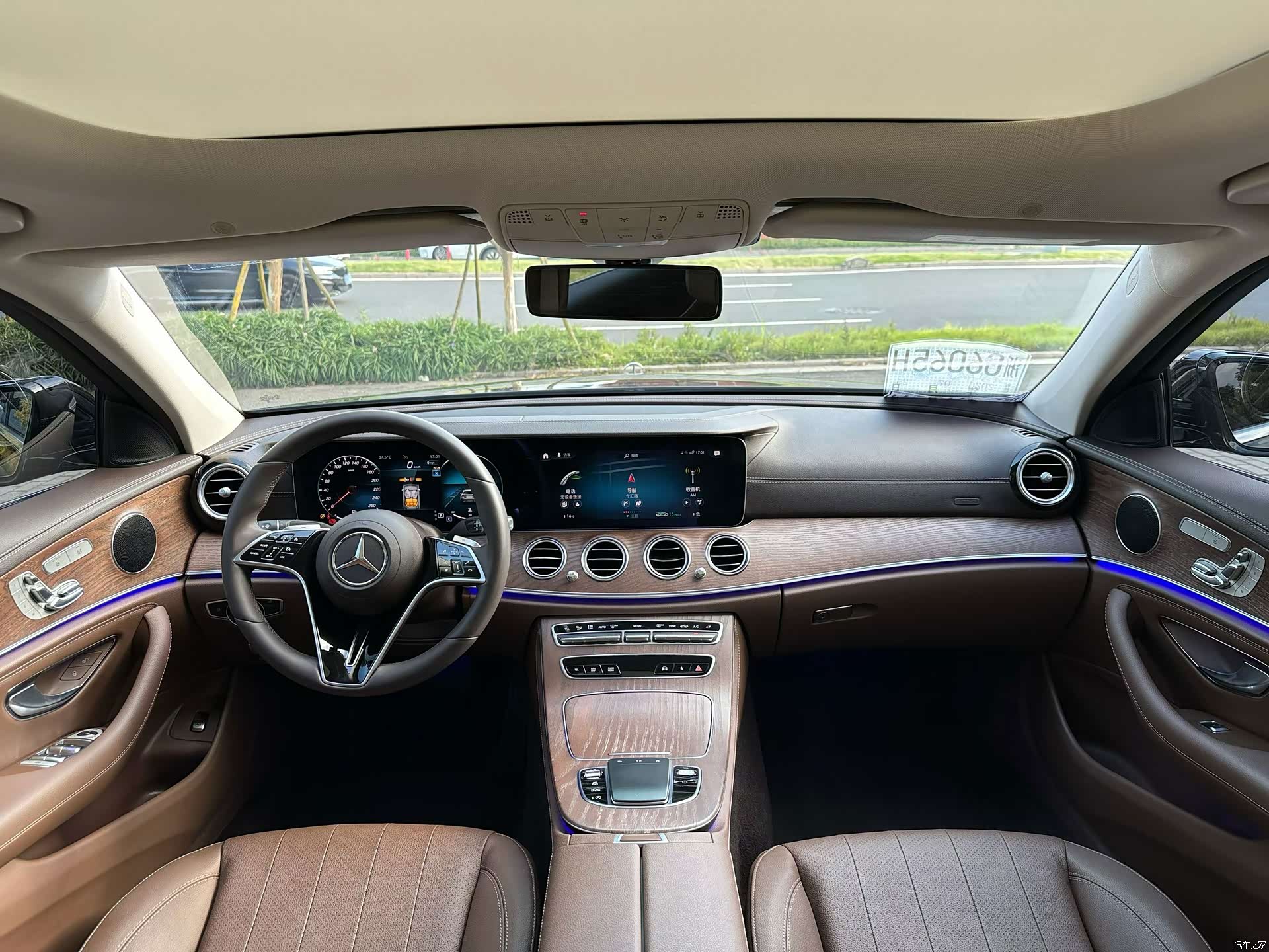 Mercedes-Benz E-Class, 2023 все фото