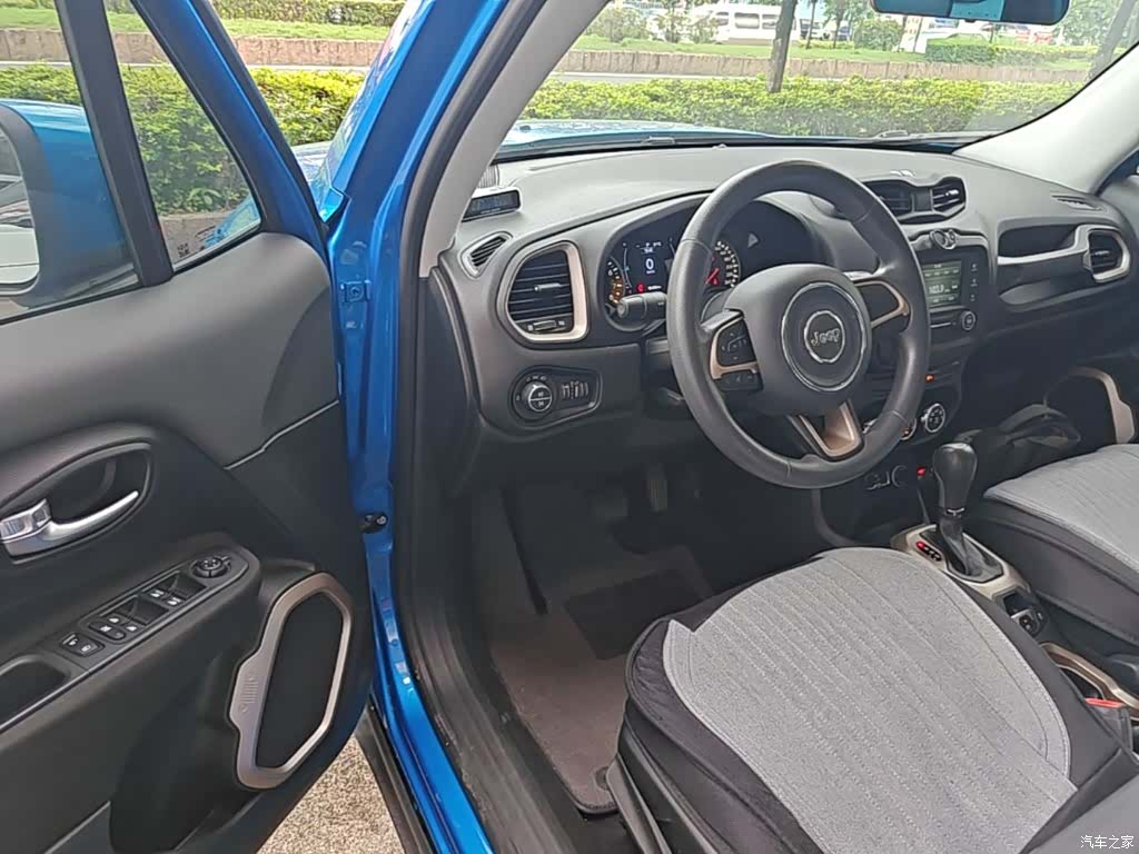 Jeep Renegade, 2017 16