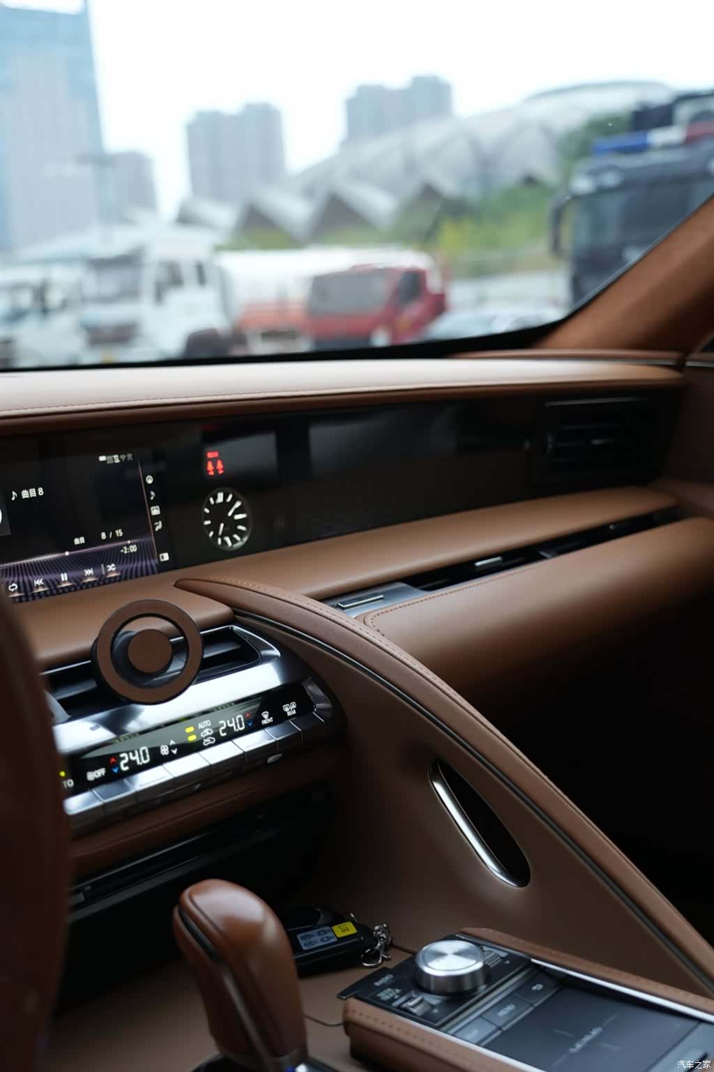 Lexus LC, 2018 13