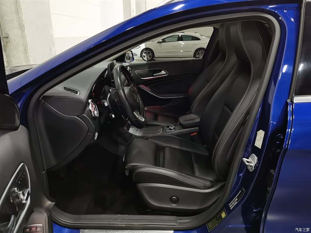 Mercedes-Benz GLA, 2018 10