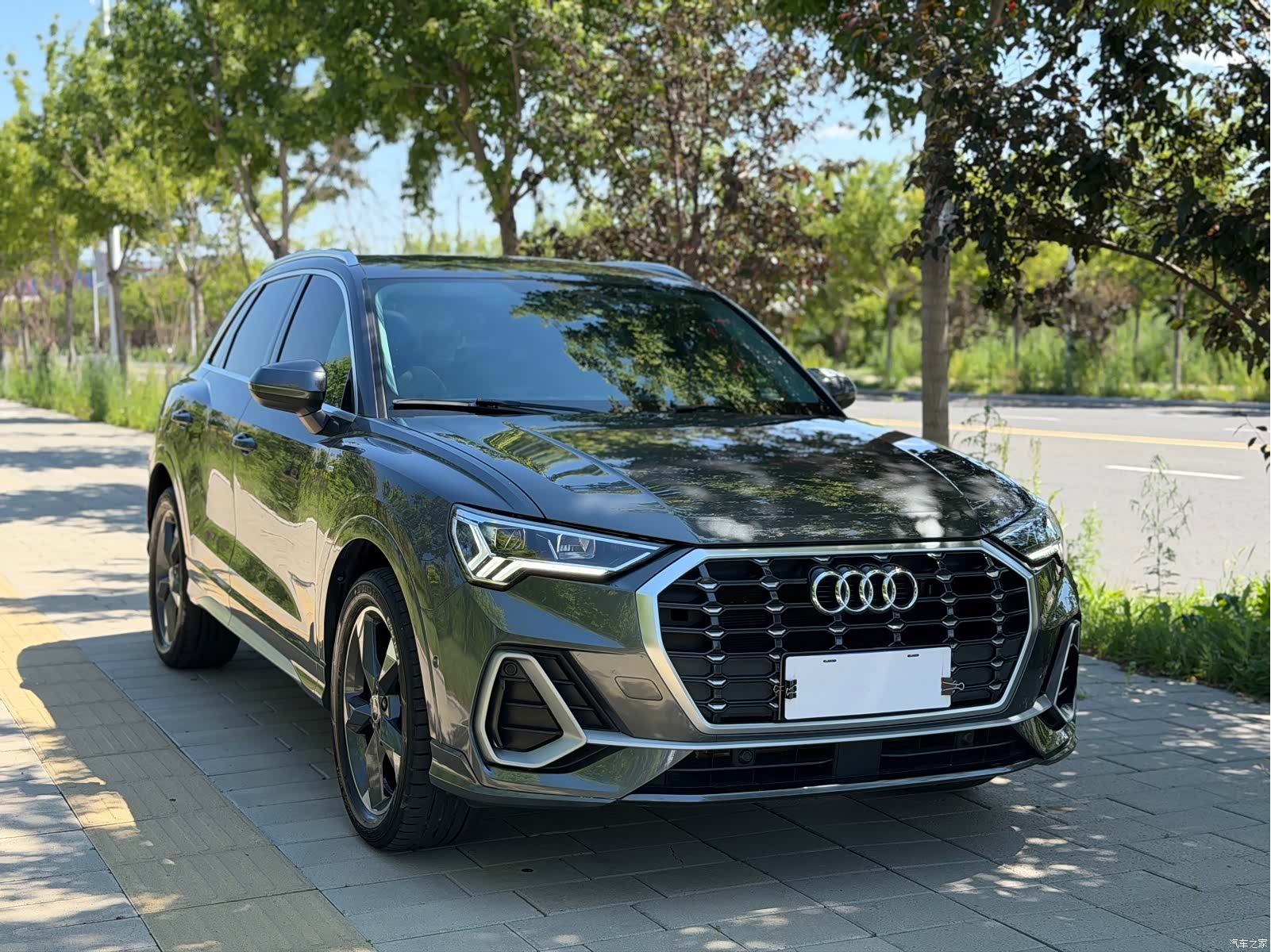 Audi Q3, 2022 3