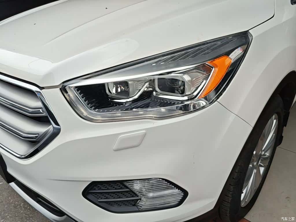 Ford Kuga, 2018 24