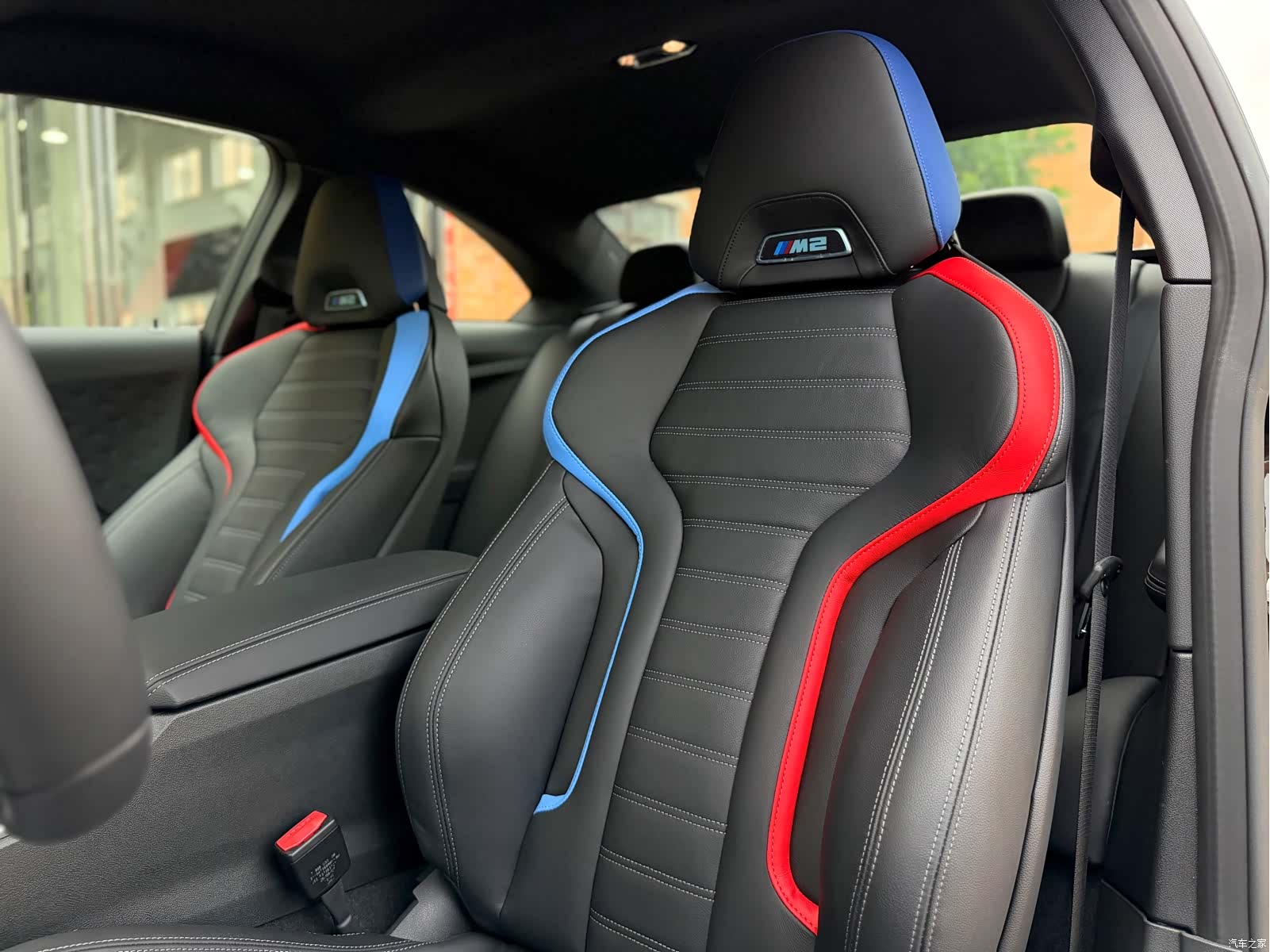 BMW M2, 2026 8