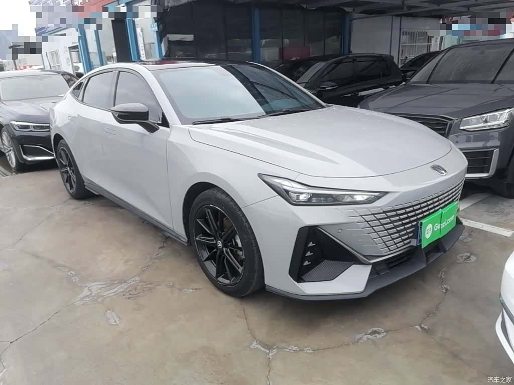 Changan UNI-V, 2022 4