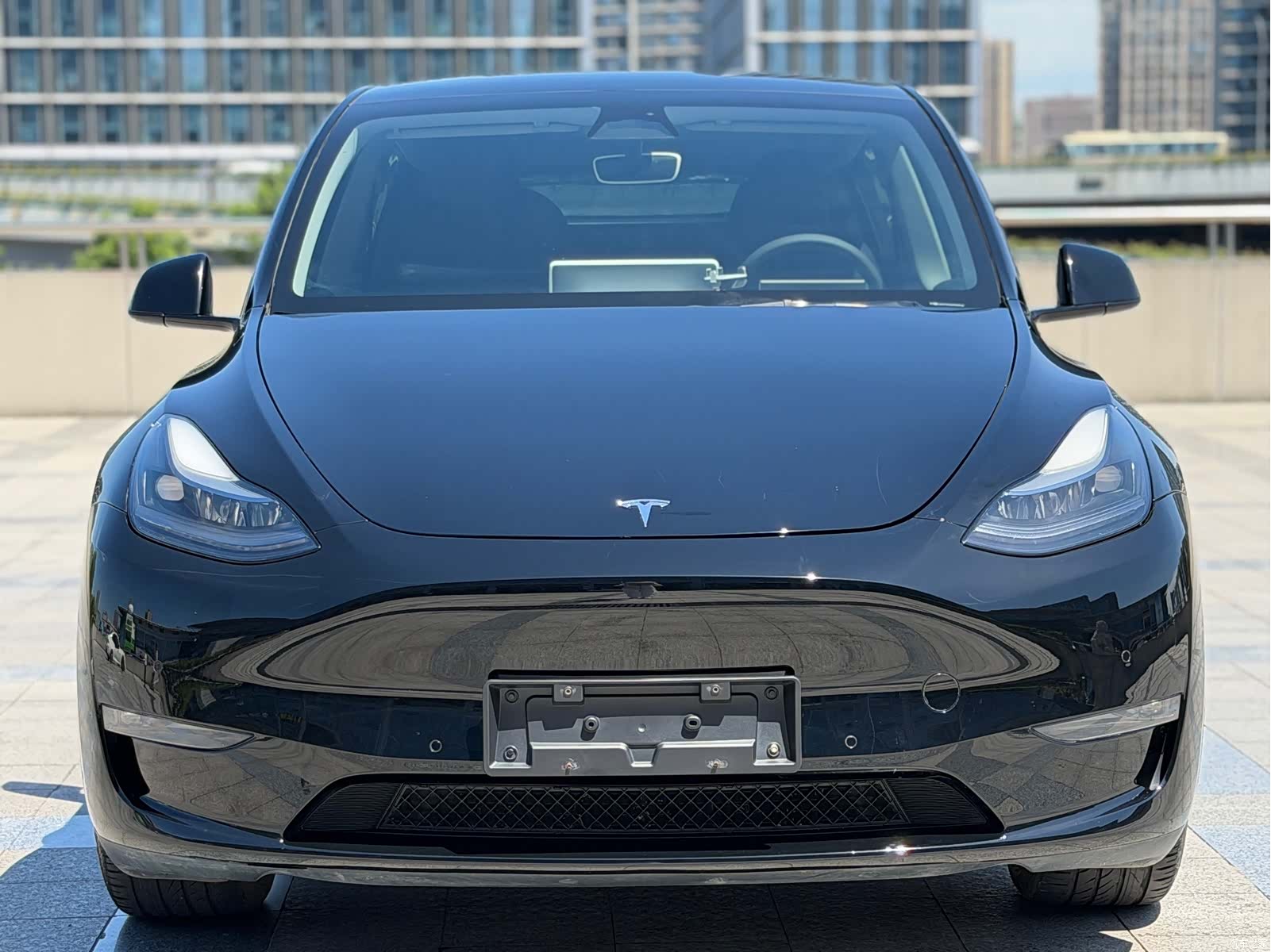 Tesla Model Y, 2023 2
