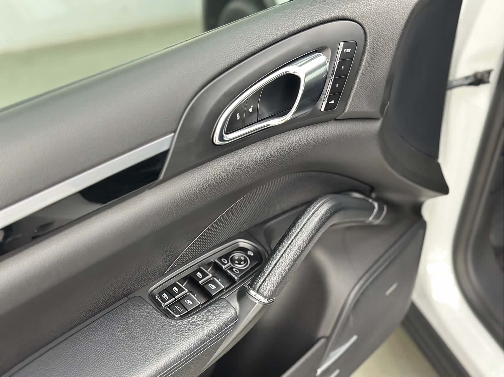 Porsche Cayenne, 2015 19