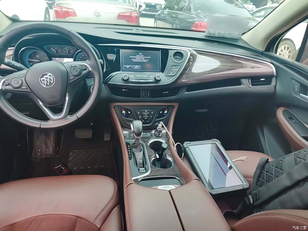 Buick Envision Plus, 2016 10