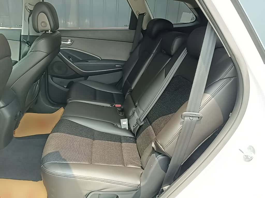 Hyundai 7, 2016 17