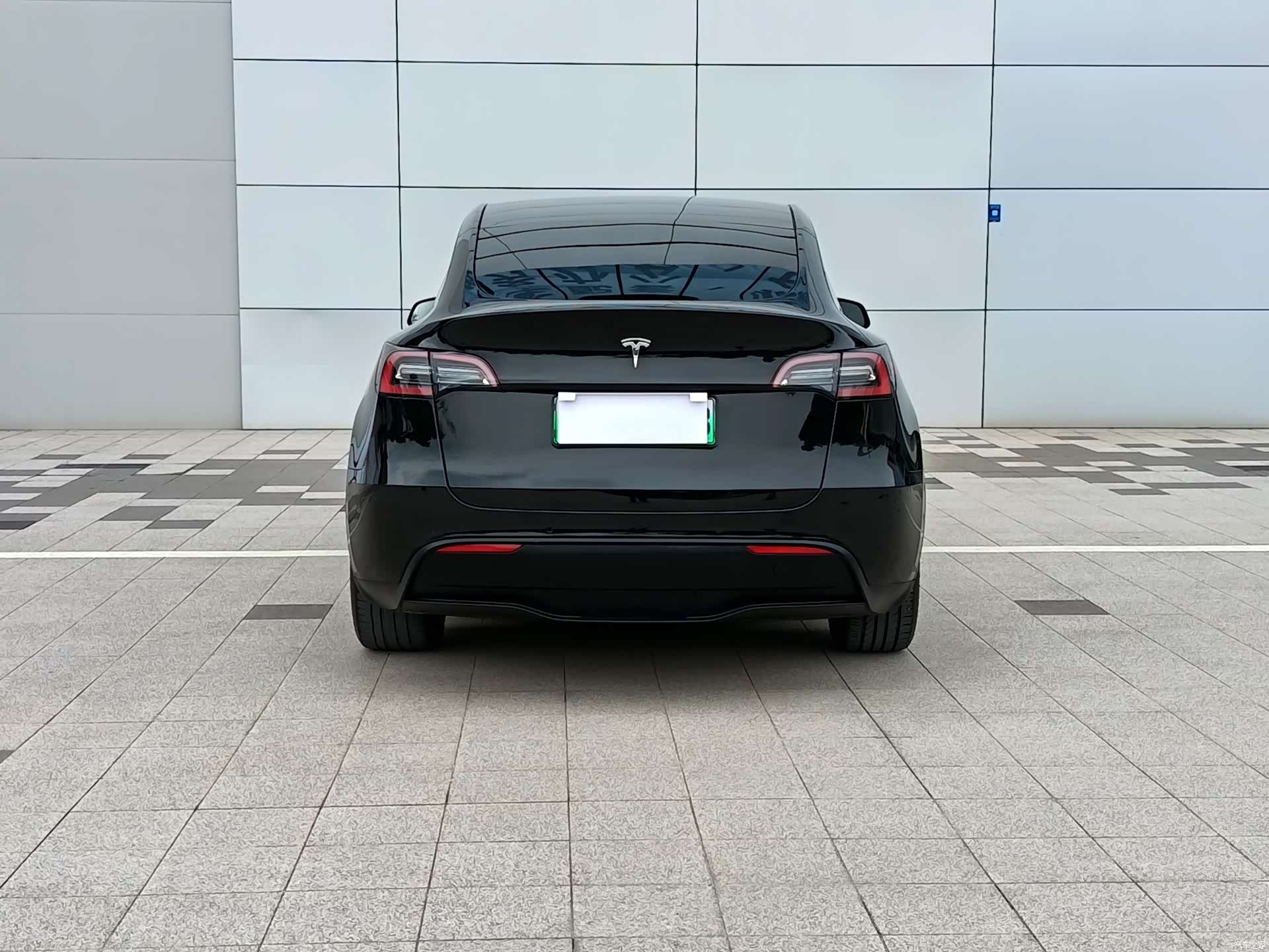Tesla Model Y, 2024 3