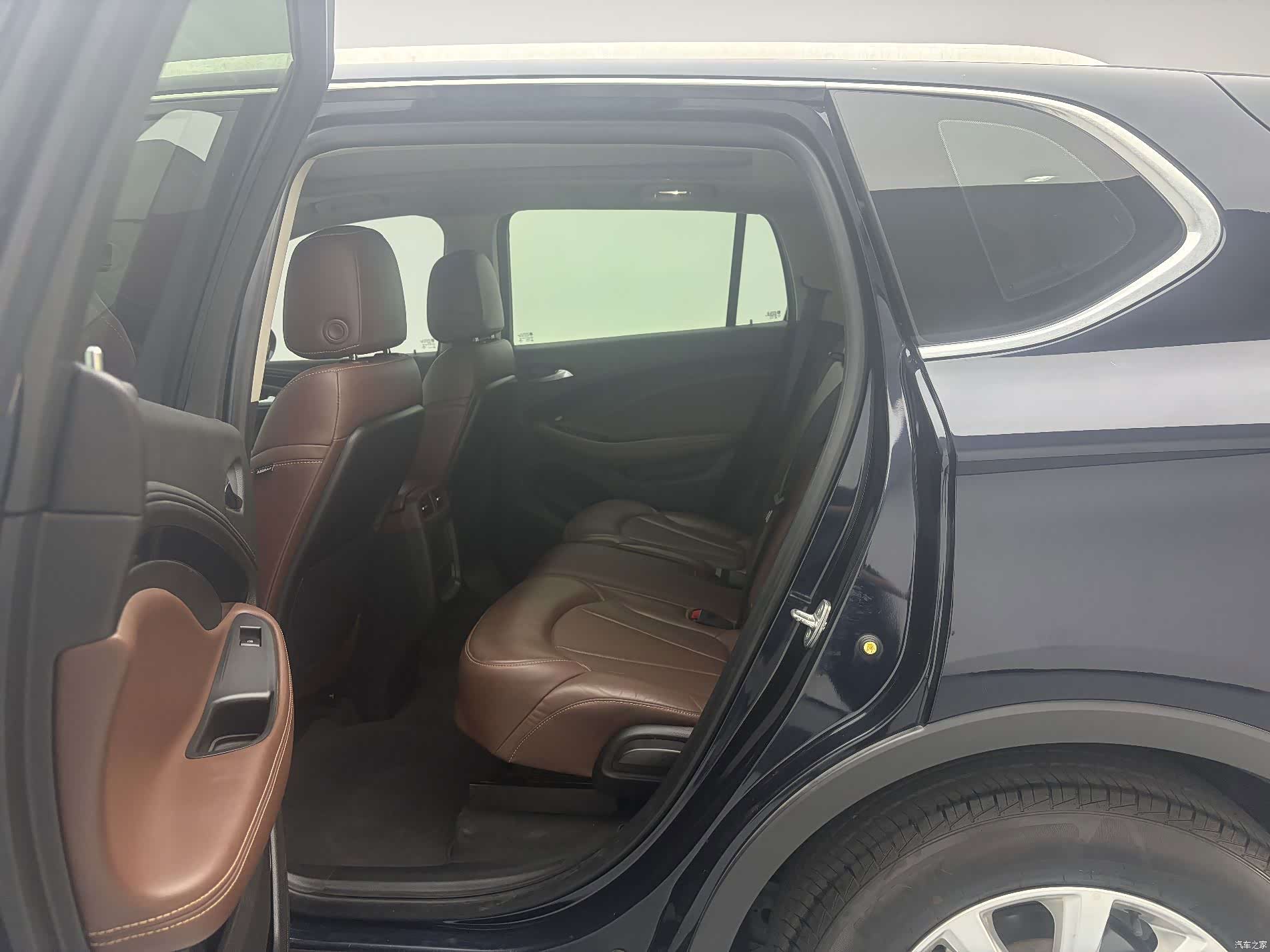 Buick Envision Plus, 2021 13