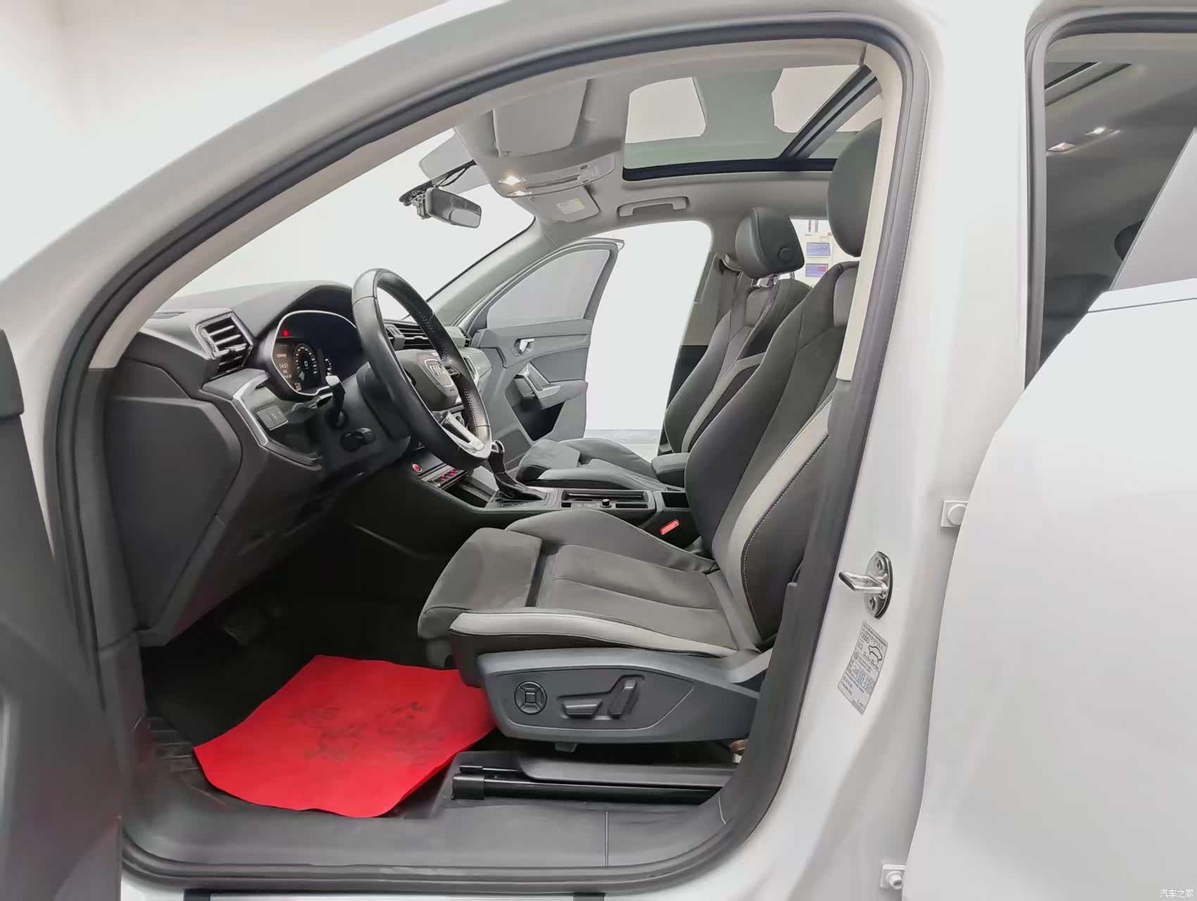 Audi Q3, 2022 9
