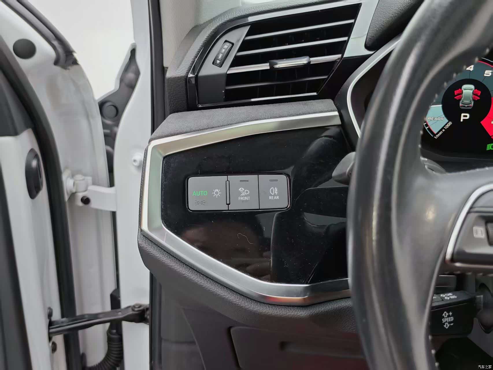 Audi Q3, 2022 18