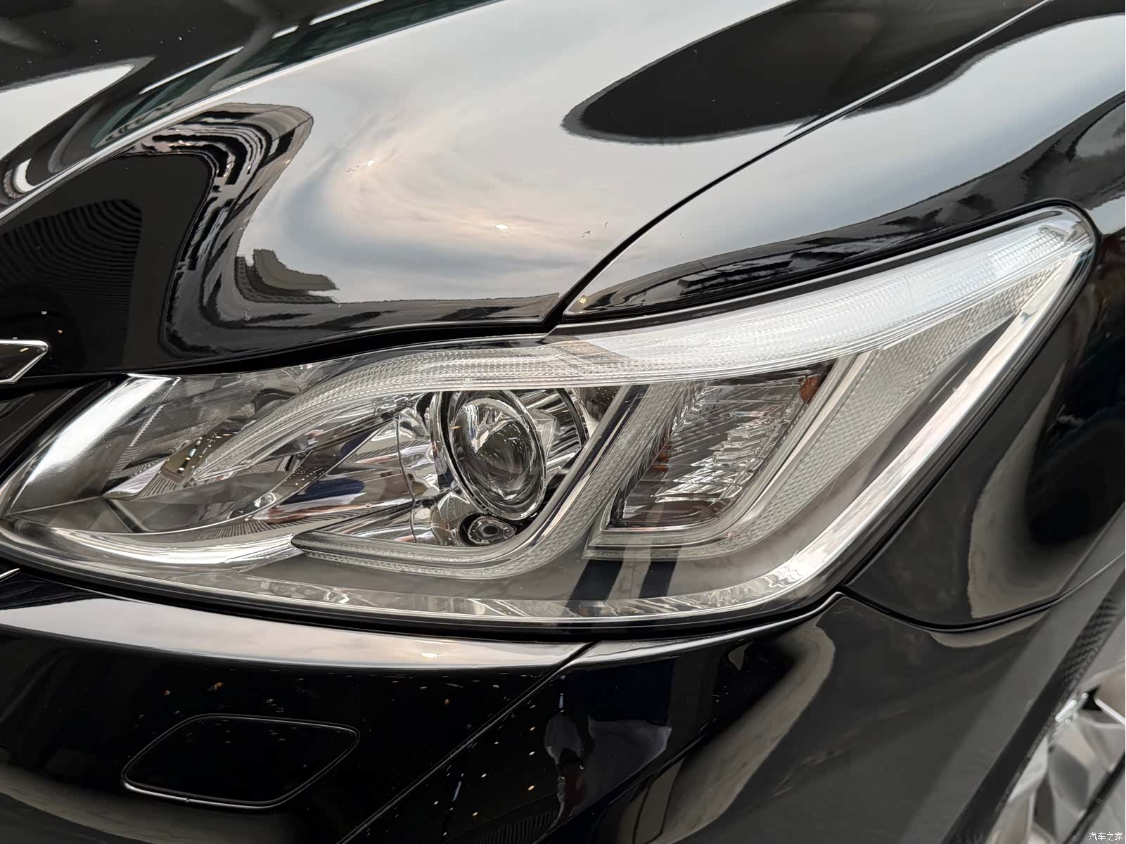 Toyota Crown, 2016 14