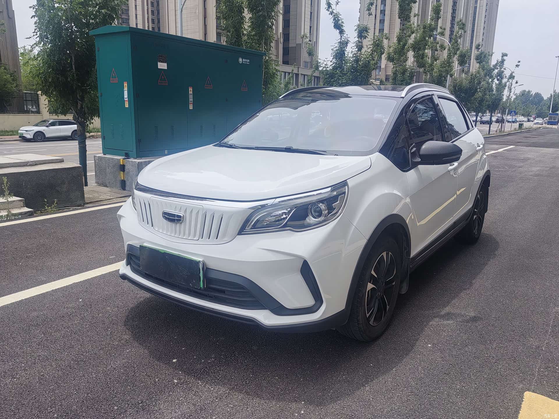 Geely EX3, 2022 1