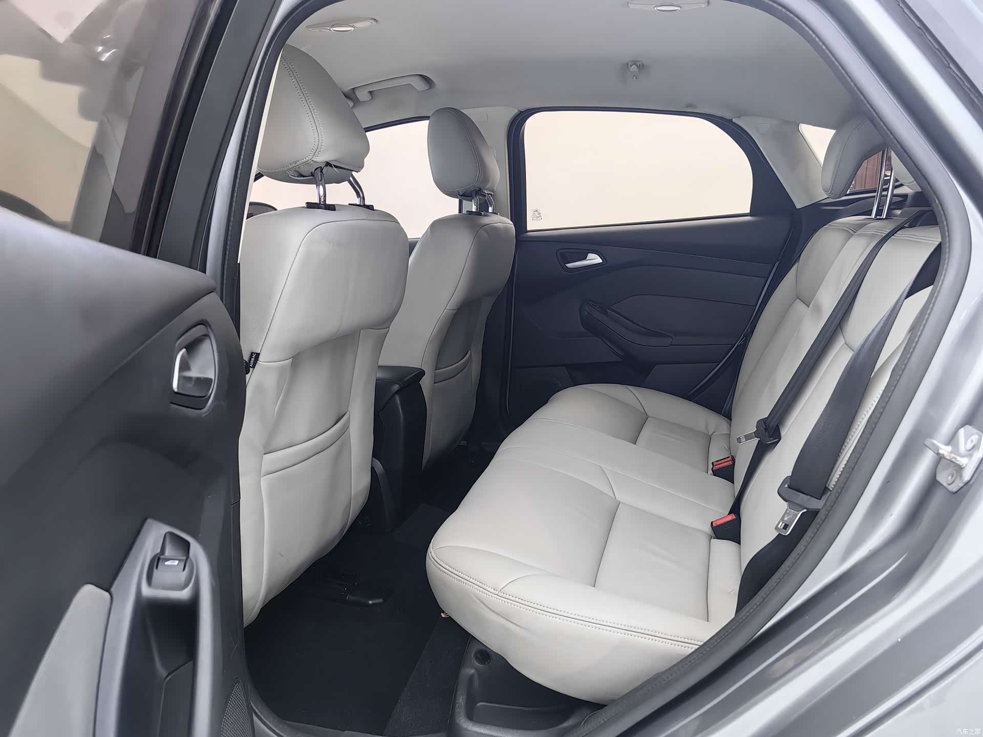 Ford Focus, 2014 все фото