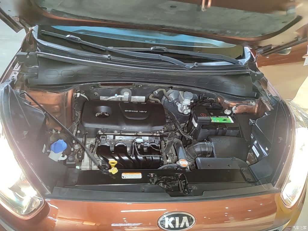 Kia KX3, 2015 20