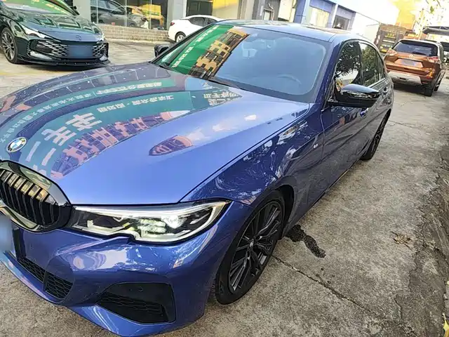 BMW 3 Series 2021 — купить из Китая под заказ