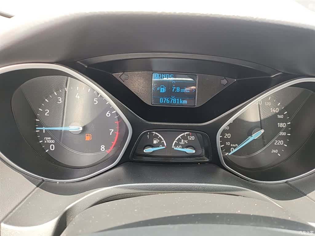 Ford Focus, 2016 11