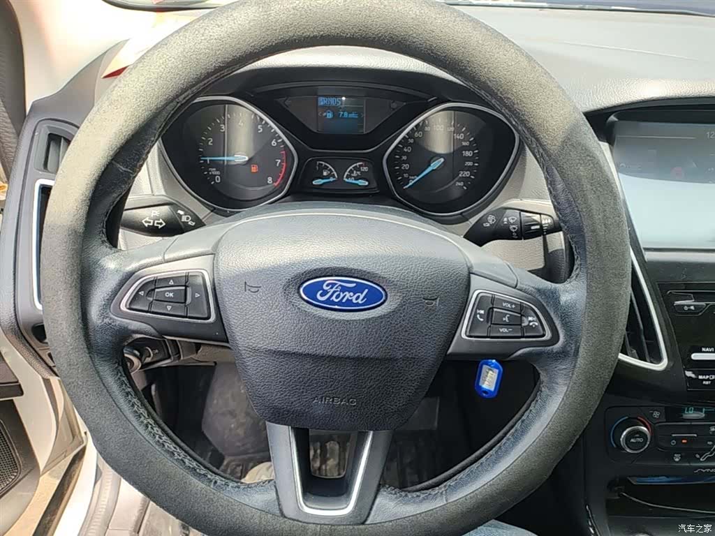 Ford Focus, 2016 10