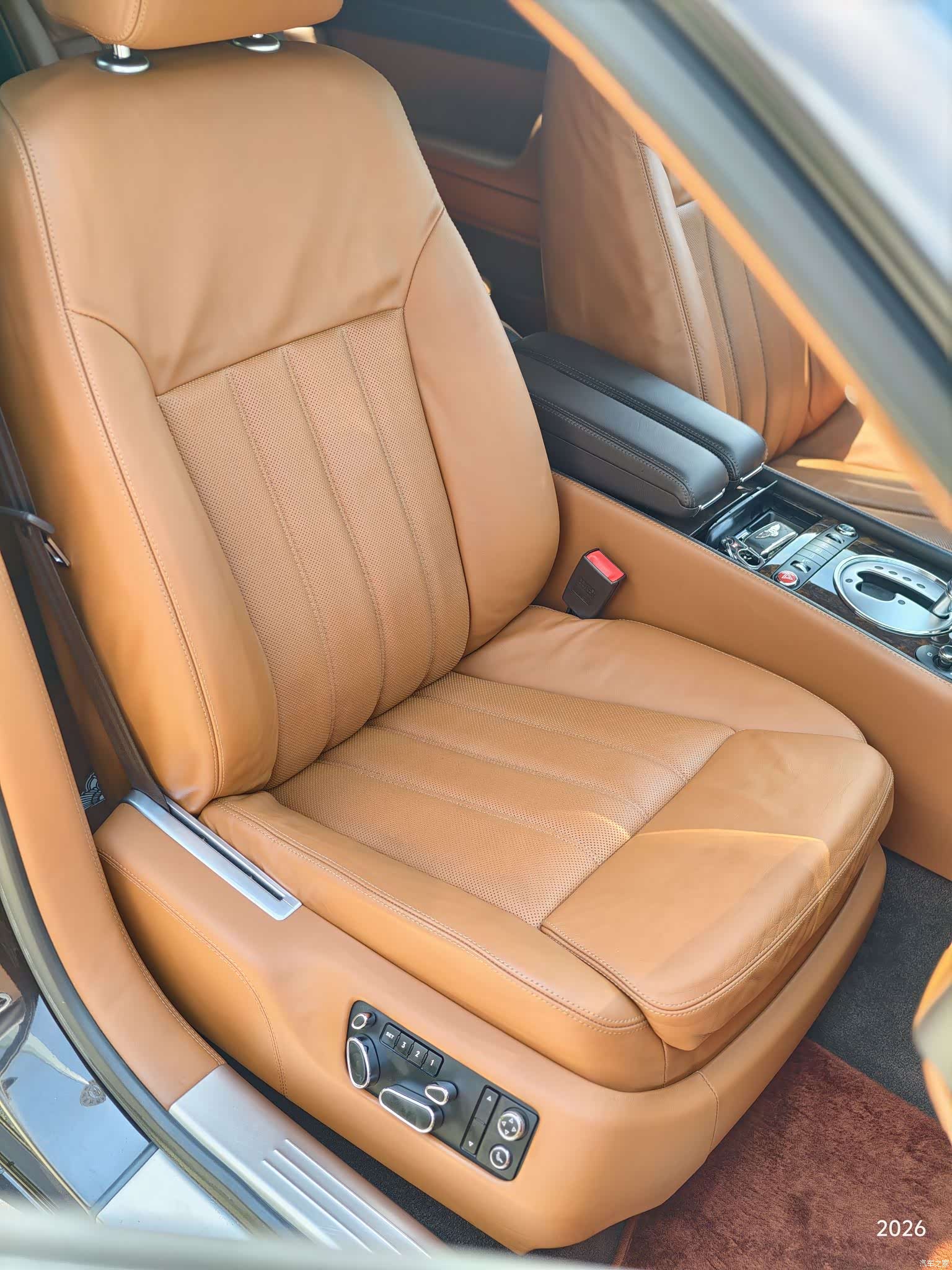 Bentley Flying Spur, 2011 16