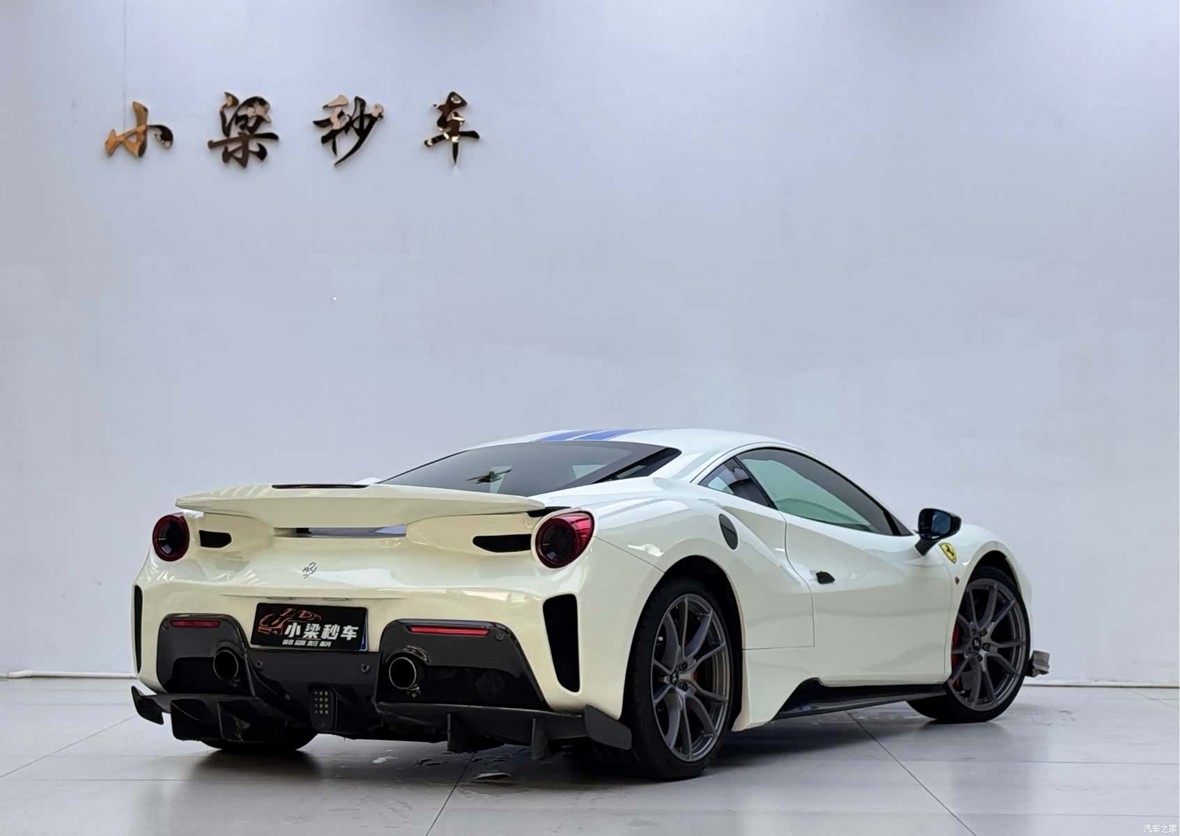 Ferrari 488, 2016 3
