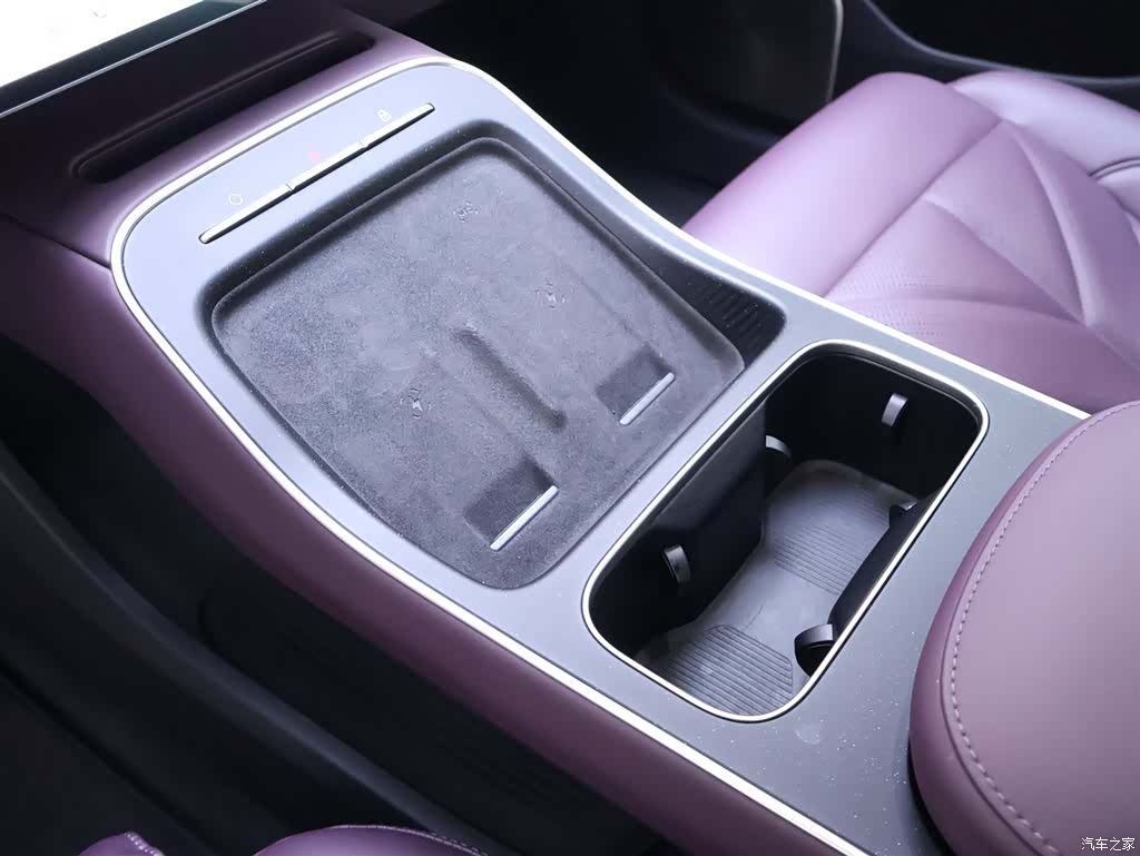 NIO ET5, 2025 12
