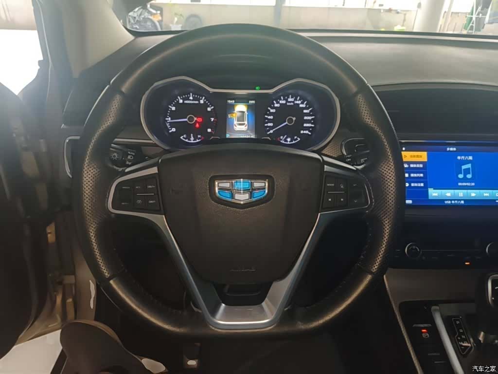 Geely Emgrand, 2016 11