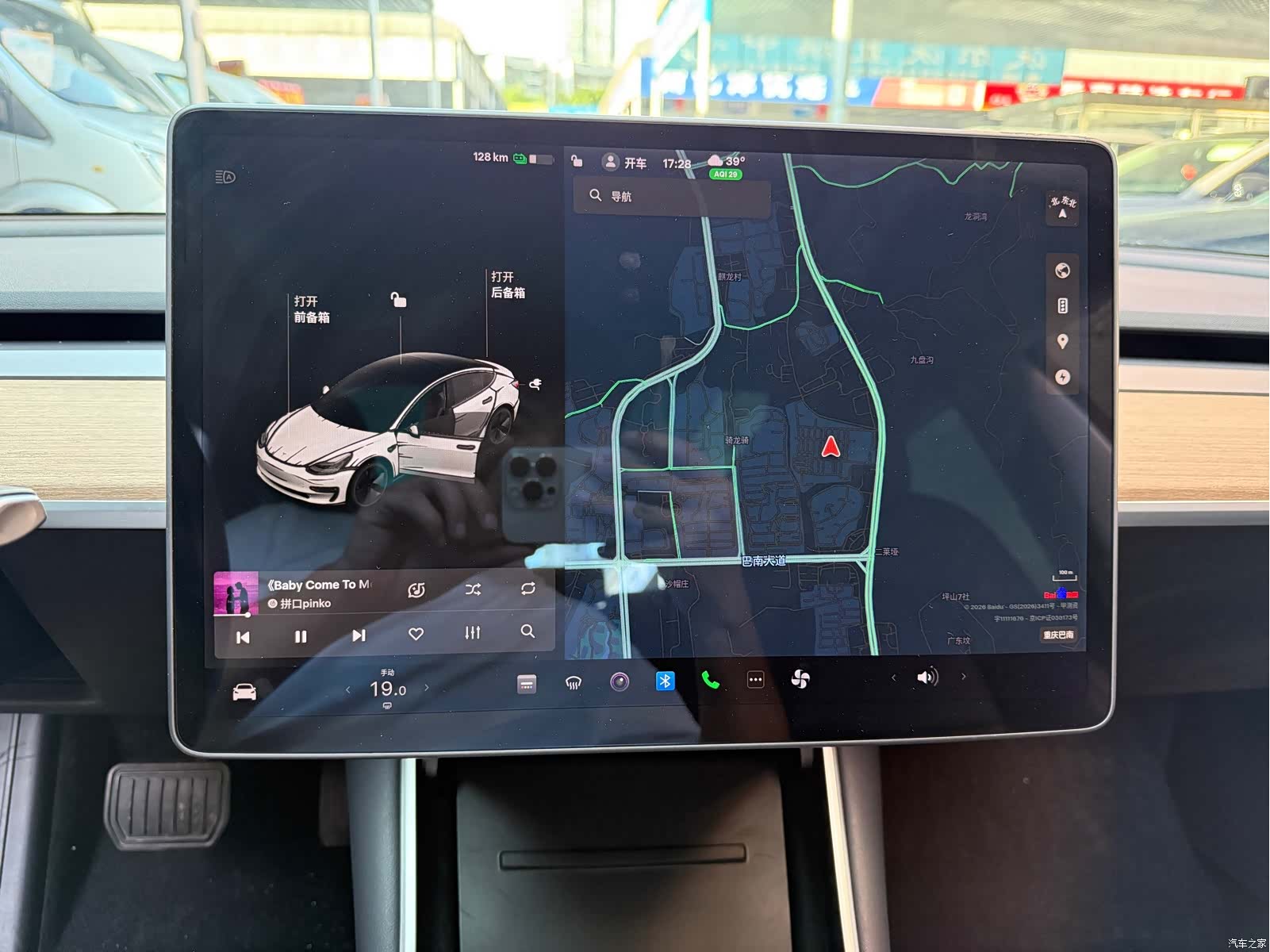 Tesla Model 3, 2019 все фото