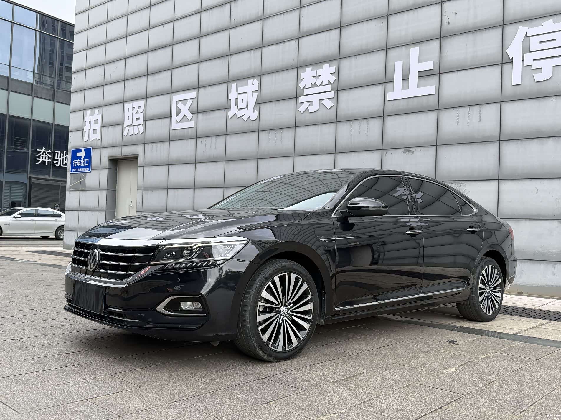 Volkswagen Passat, 2019 1